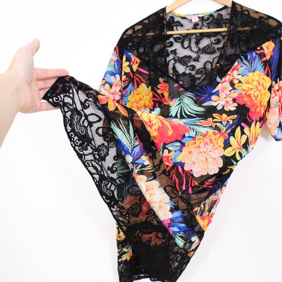 *Candies Black Lace Floral Cardigan - Picture 6 of 7